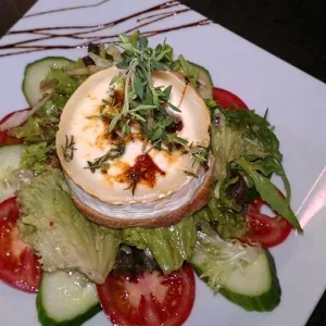 Salade de chèvre chaud Salade de chèvre chaud